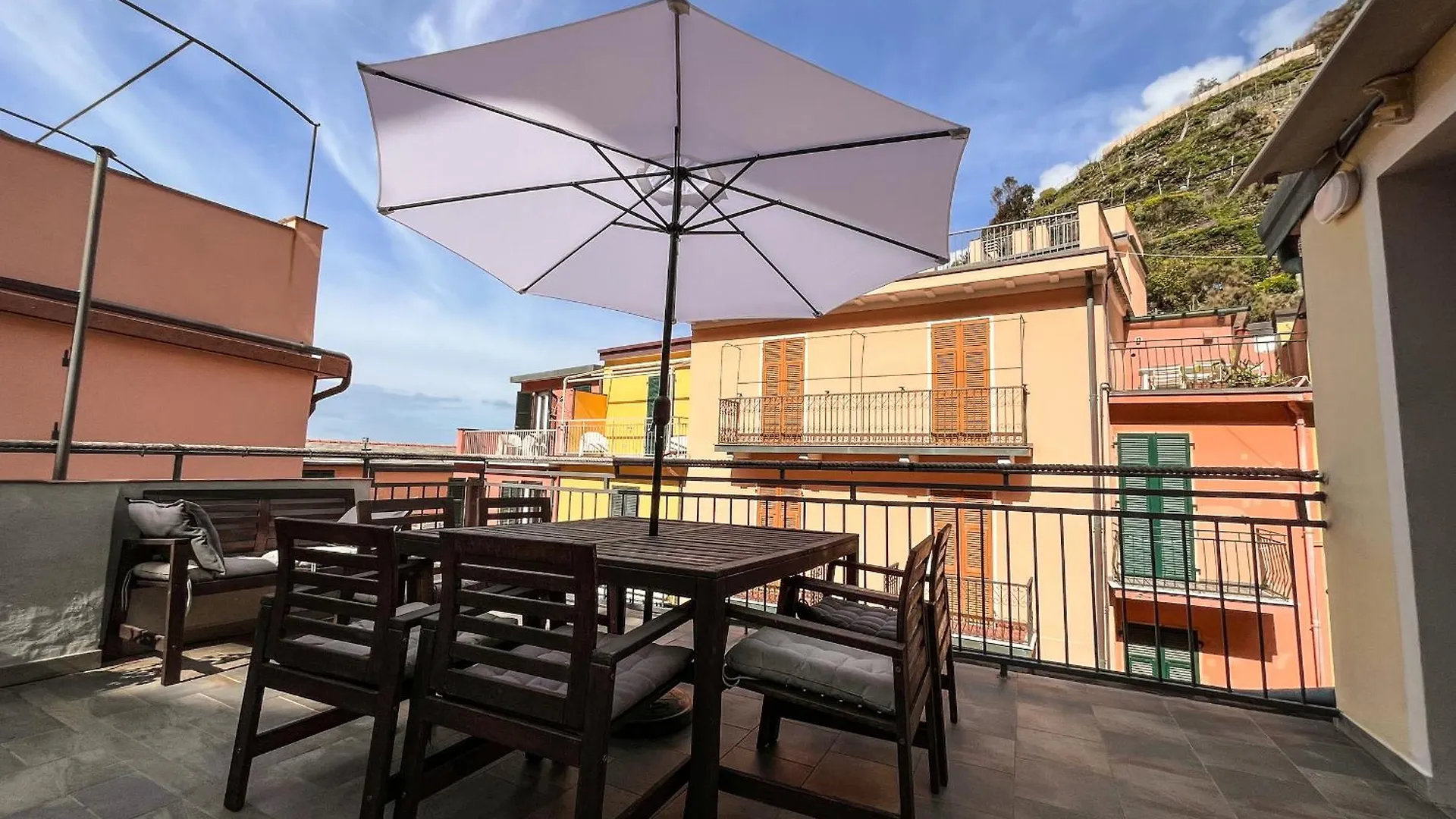 Luxury Apartments Manarola By Arbaspaa